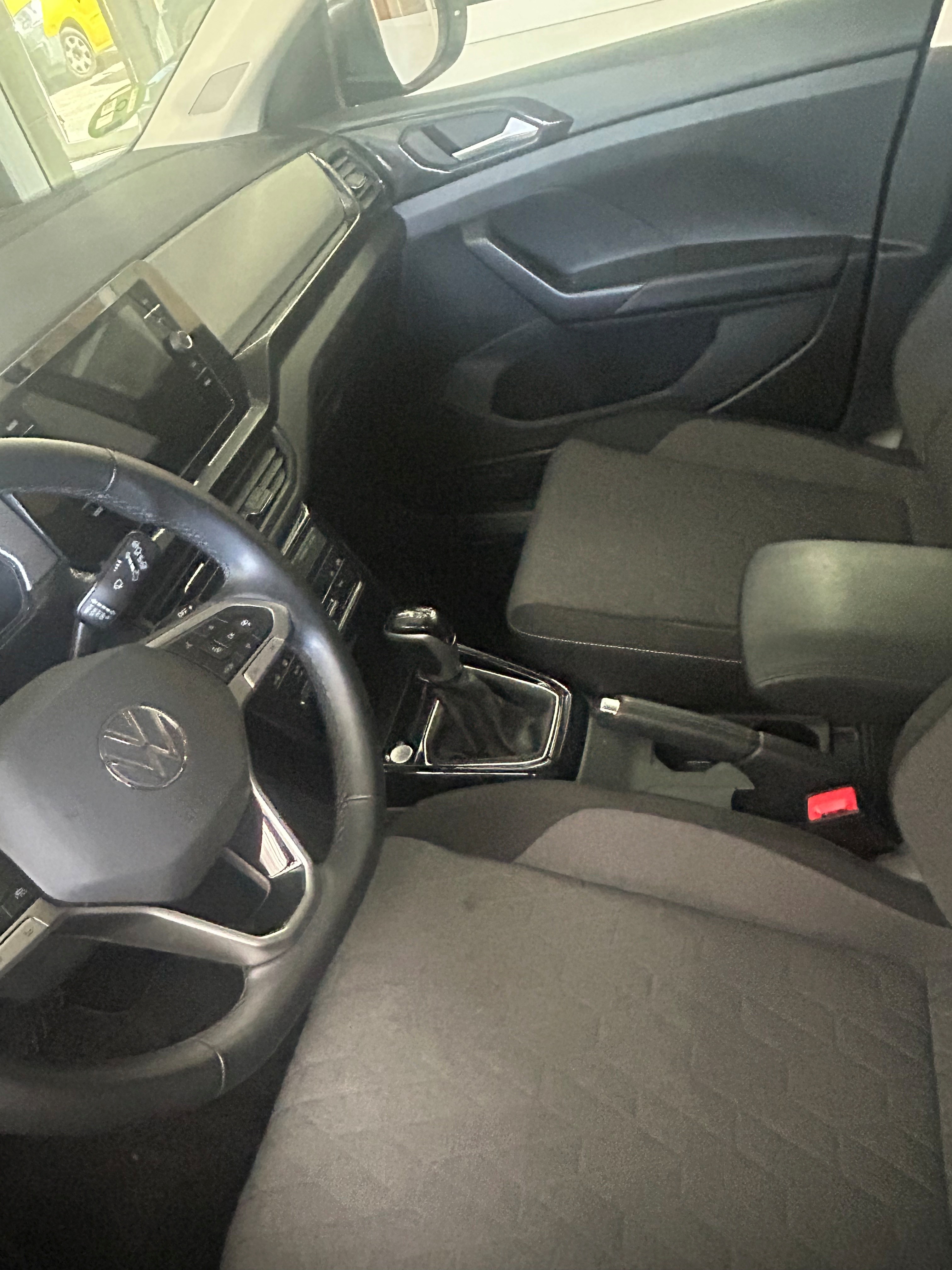 VOLKSWAGEN TCROSS